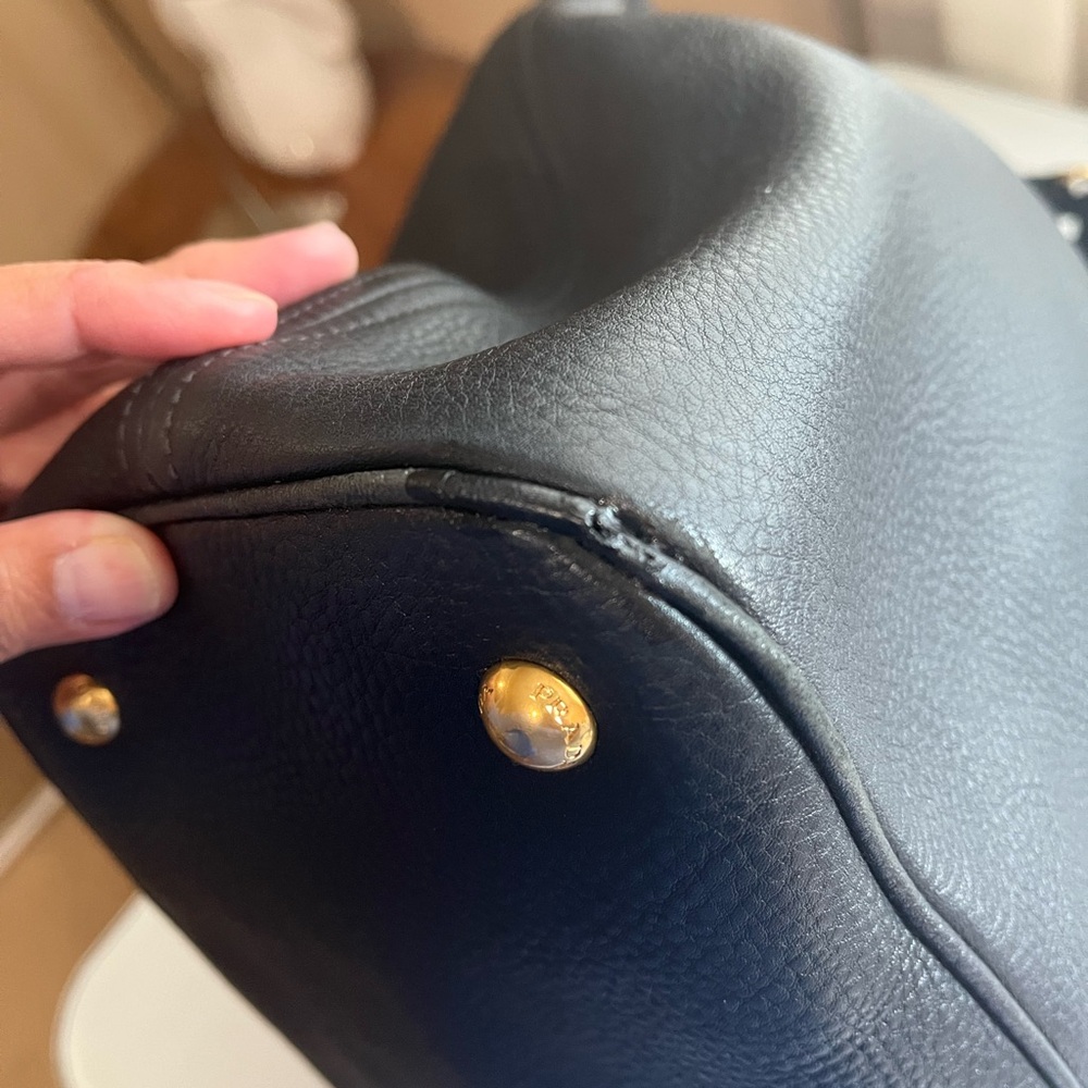 PRADA VITELLO DAINO LEATHER SHOULDER BAG - Picture 9 of 16